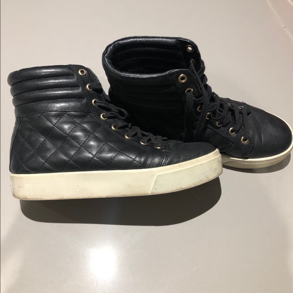 DKNY boots